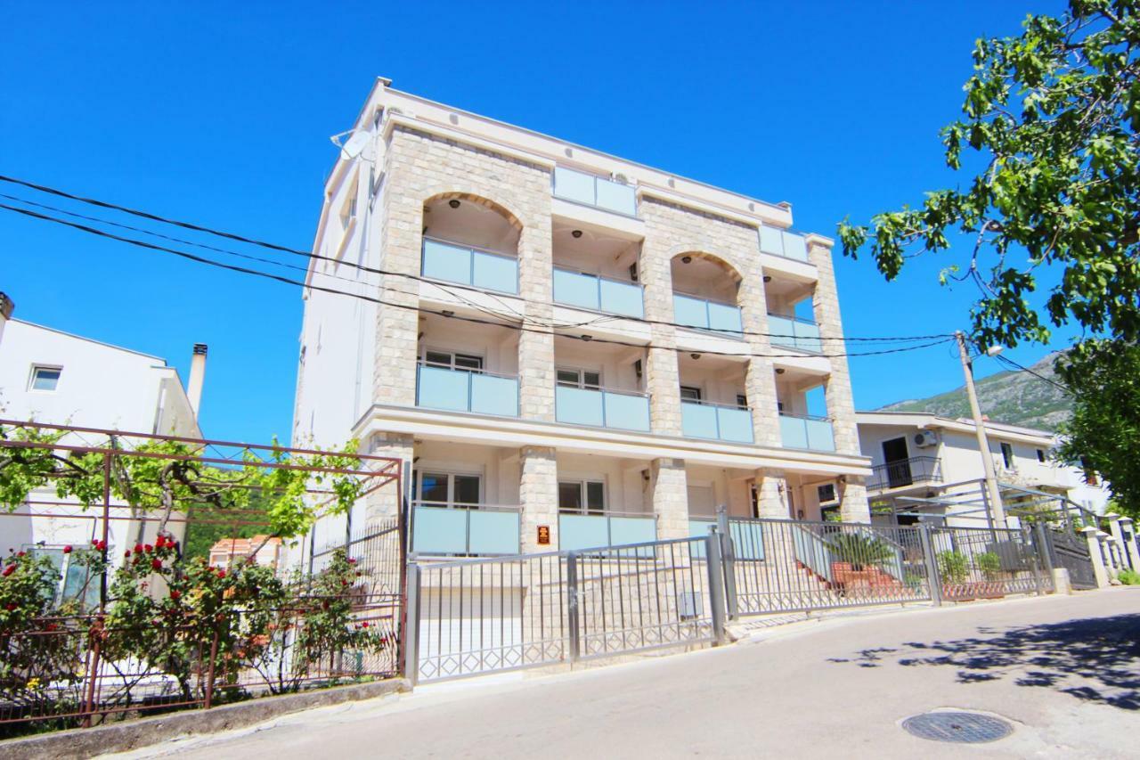 Lux M & A Apartments Budva Eksteriør bilde