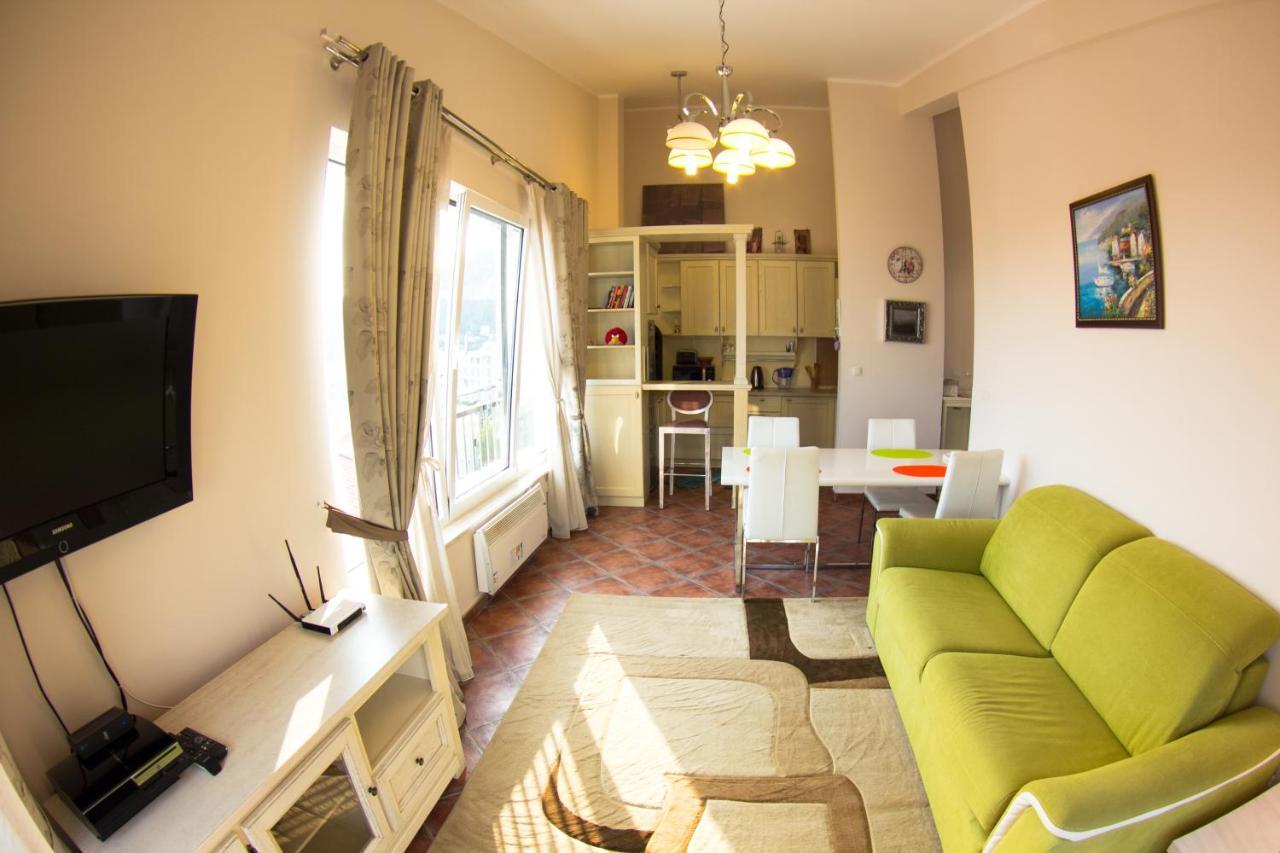 Lux M & A Apartments Budva Eksteriør bilde